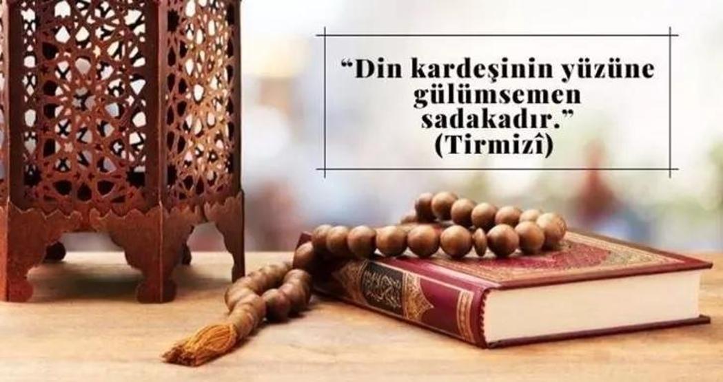 RESİMLİ CUMA MESAJLARI VE HAYIRLI CUMALAR SÖZLERİ 14 KASIM 2025 Anne, baba, eş ve sevgiliye ayetli, hadisli, dualı, resimli cuma mesajları