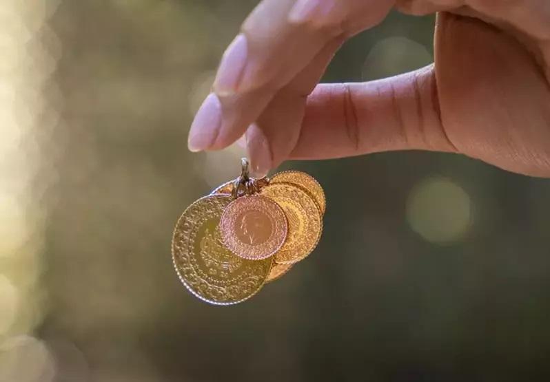 14 KASIM CANLI ALTIN FİYATLARI: Gram Altın Ne Kadar Çeyrek, Yarım, Tam Altın Fiyatı ne İslam Memiş Uyardı: Gram Altın 10 Bin TLyi Görebilir
