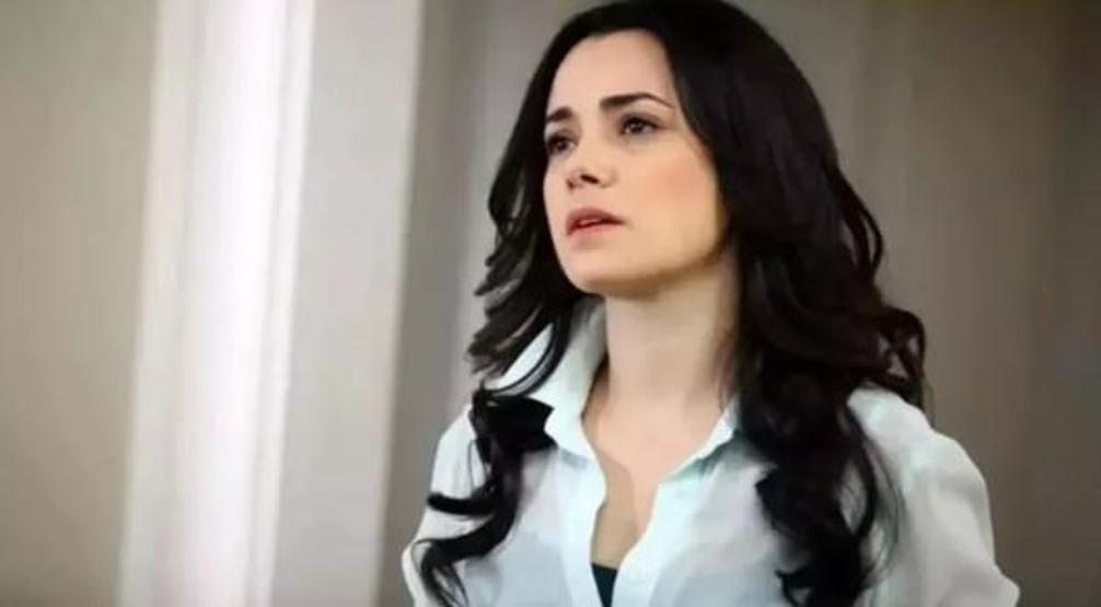 Özgü Namal Ölümden Döndüğü Korkunç Kazayı Anlattı “15 Dakika Nefes Alamadan Yattım”