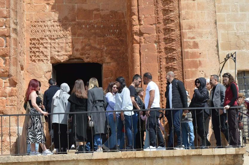UZAK ŞEHİR Etkisi: Mardin Turizmde Rekor Kırdı: 10 Ayda 3,5 Milyon Ziyaretçi