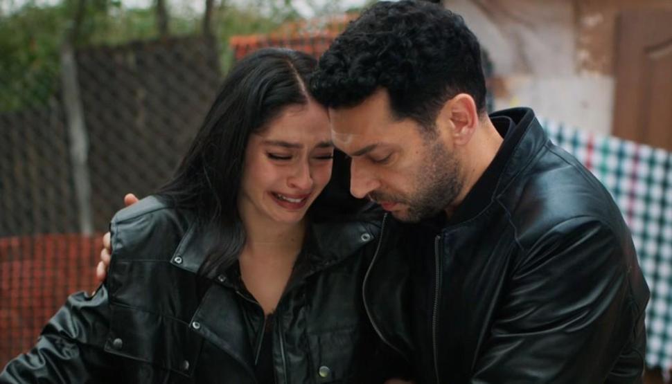 BERRAK GÖZÜNÜ KARARTTI