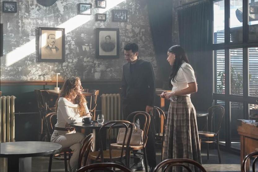 BERRAK GÖZÜNÜ KARARTTI