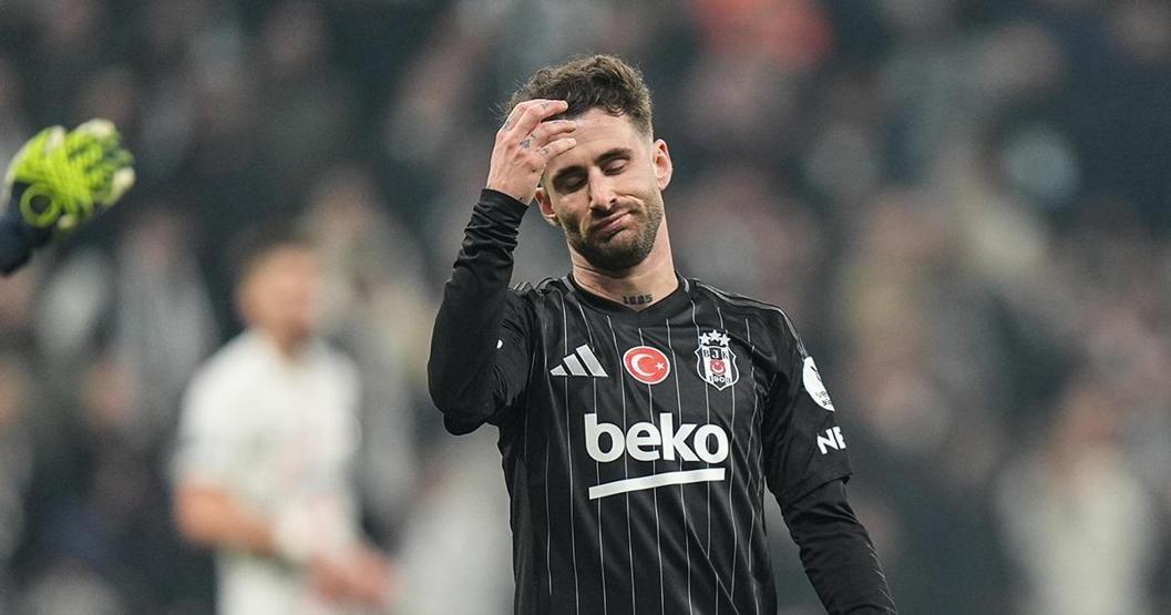 Beşiktaşta takımdan gönderilecek isimler belli oldu