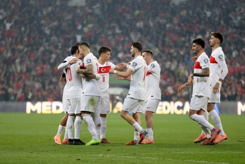 A Milli Futbol Takımımızın play-offtaki muhtemel rakipleri belli oldu