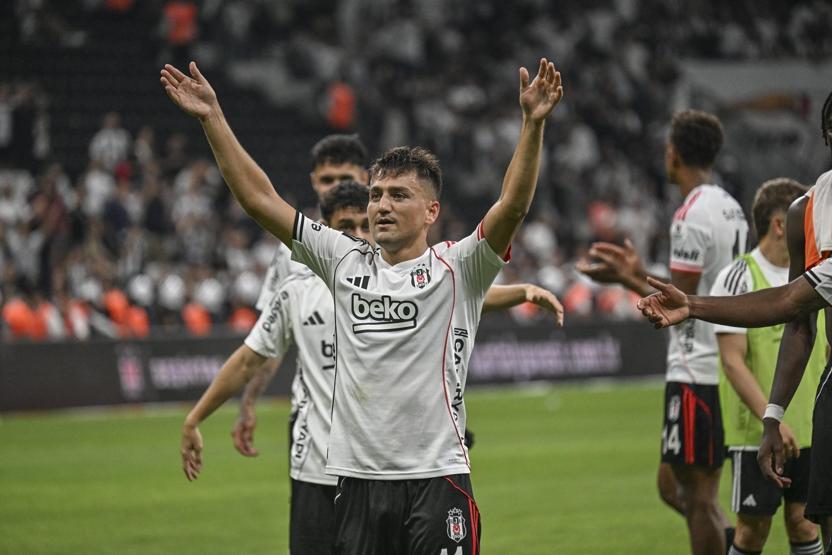 Fenerbahçede 2 ayrılık birden Karar verildi...