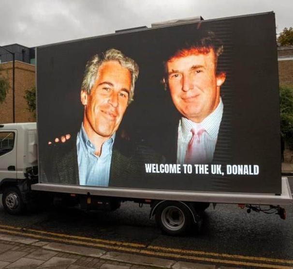 Epstein sorusu Trumpı kızdırdı: Sessiz ol domuzcuk