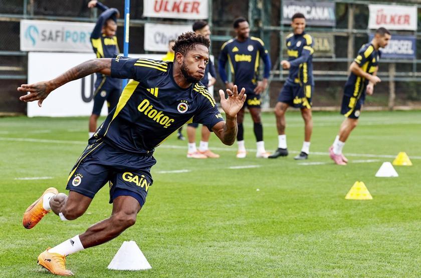 Fenerbahçede sürpriz ayrılık Yıldız oyuncu vedaya hazırlanıyor...