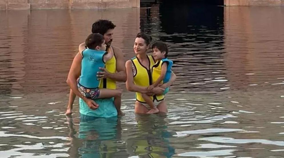 Dubaide Aşk Tazeleyen Fahriye Evcen ve Burak Özçivitten Romantik Paylaşımlar