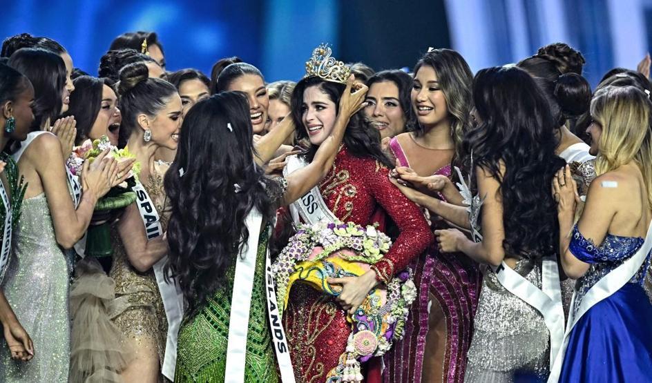 Miss Universe 2025te yer yerinden oynadı En çalkantılı güzellik yarışması: Sedyeyle taşınanlar, jüri şoku, ırkçı sözler... Kaos dolu süreç sonunda taç sahibini buldu