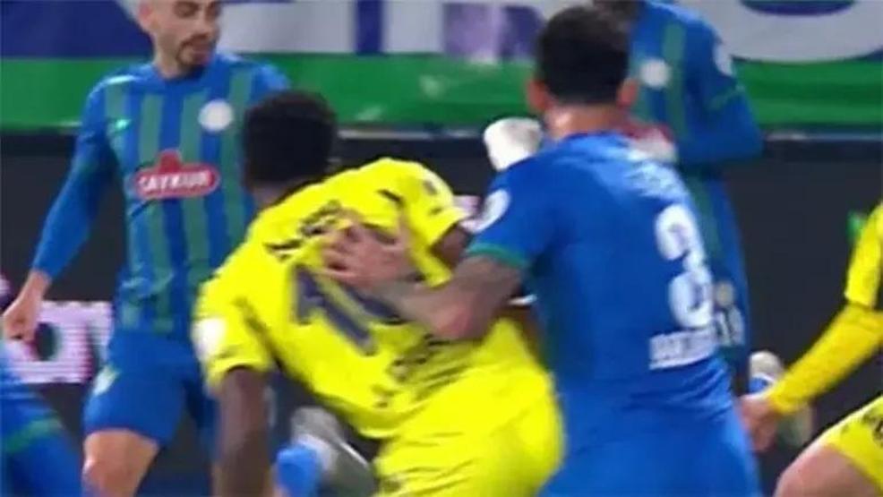 Ç. Rizespor - Fenerbahçe maçının tartışmalı pozisyonları incelendi: Hakemin kararları hatalı...