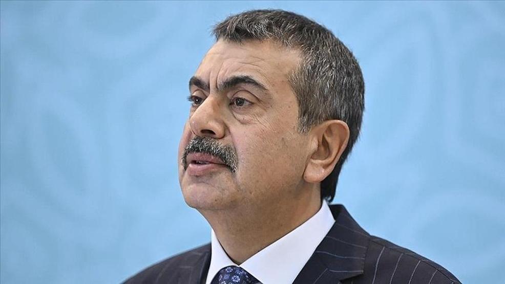 OKULLARDA ARA TATİL KALKIYOR MU İlkokul, ortaokul ve liselerde ara tatil kalkacak mı Bakan Tekin: Velilerden çok talep geliyor...