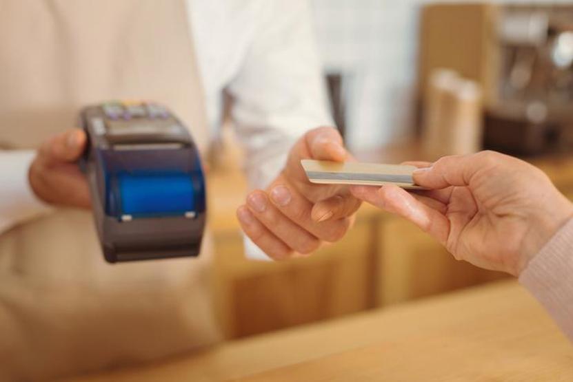 Milyonları ilgilendiren karar... 2026 yemek kartı ücreti açıklandı