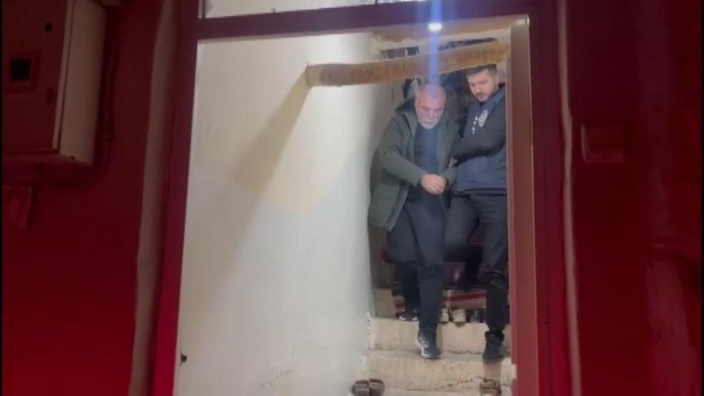 Kan donduran cinayet 19 yıl sonra aydınlatıldı Matematik öğretmeninin katili öğrencisi çıktı