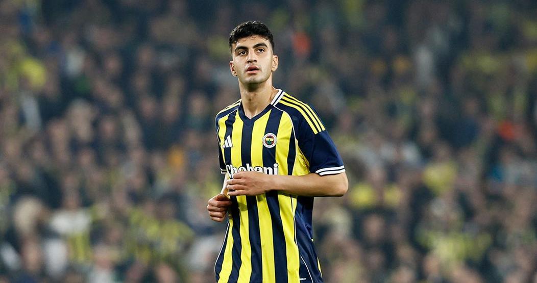 Fenerbahçede 2 ayrılık birden Karar verildi...