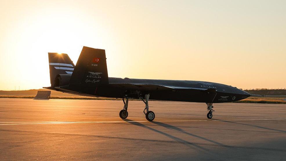 Bayraktar KIZILELMAnın hava-hava füzesi dünya basınında: Erdoğanın tarihi denemesi