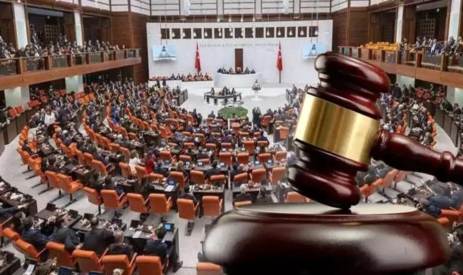 11. YARGI PAKETİ SON DURUM 10 ARALIK 2025 | 11. Yargı Paketi ne zaman çıkacak, infaz düzenlemesi ya da genel af var mı Kadın cinayetlerine af kapısı kapanıyor