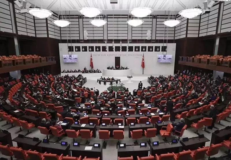 11. YARGI PAKETİ SON DURUM 10 ARALIK 2025 | 11. Yargı Paketi ne zaman çıkacak, infaz düzenlemesi ya da genel af var mı Kadın cinayetlerine af kapısı kapanıyor