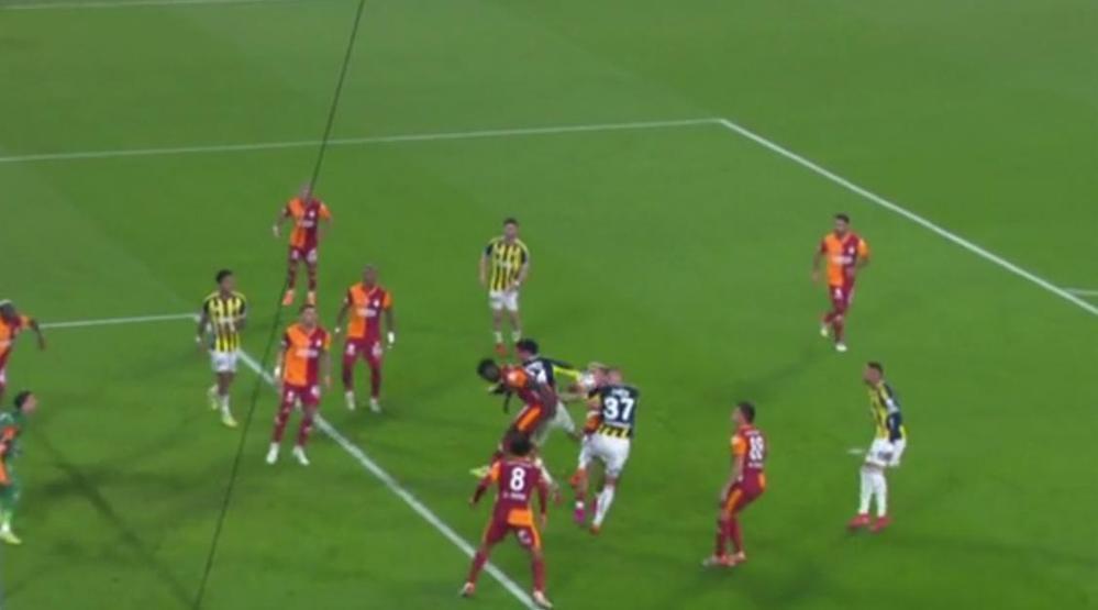 Derbinin tartışmalı pozisyonları incelendi Fenerbahçenin gol iptali doğru mu