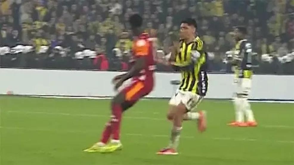 Derbinin tartışmalı pozisyonları incelendi Fenerbahçenin gol iptali doğru mu
