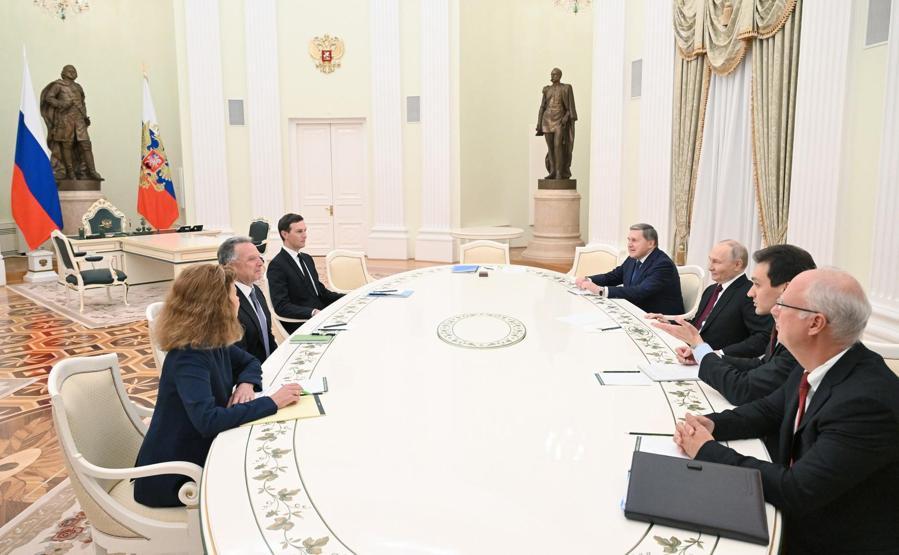 Moskovada kritik görüşme Putin, ABDli yetkililerle bir araya geldi