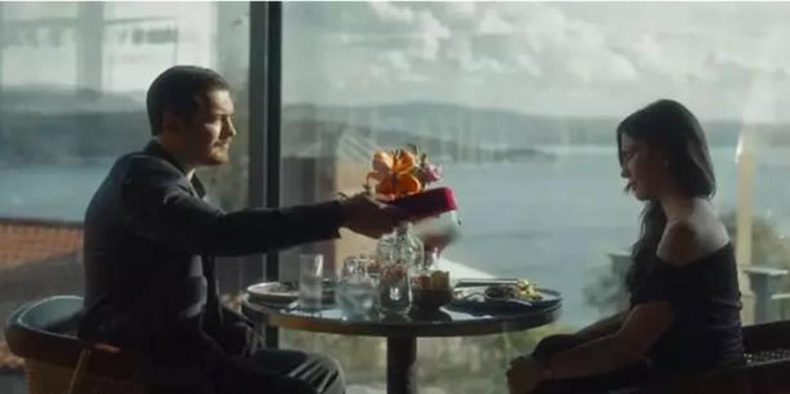 EŞREF, NİSAN’DAN KUŞKULANIYOR