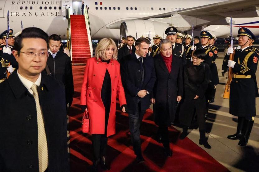 Macronun üç günlük Çin ziyareti başladı