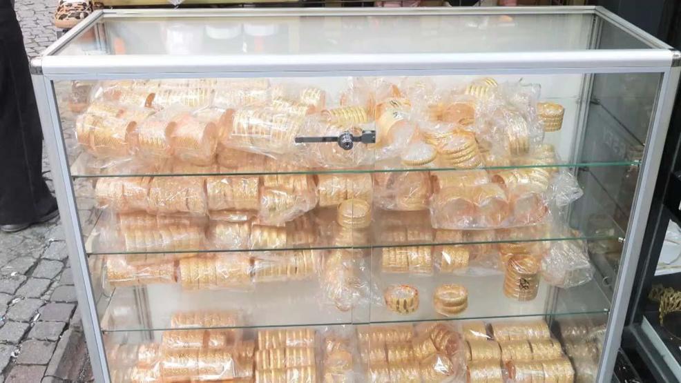 Bilezik, Kolye, Küpe... Sahte Takılarla İlgili Kritik Uyarı Bu Zararını Çoğu Kişi Bilmiyor: Yoğun Bakımlık Edebilir