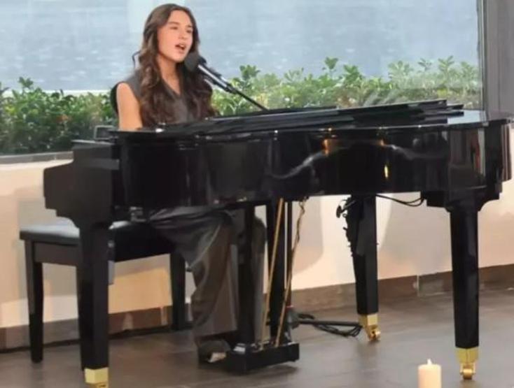 Uğur Arslanın Kızı Ceylin Selin Arslan, Babasını Geride Bıraktı “Boynuz Kulağı Geçti”