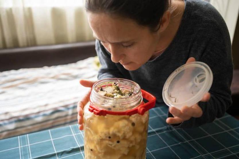 Uzmanlardan Şaşırtan Uyarı: Boş Cam Kavanozları Evde Biriktirmeyin Sağlığınız İçin Büyük Risk Oluşturabilir