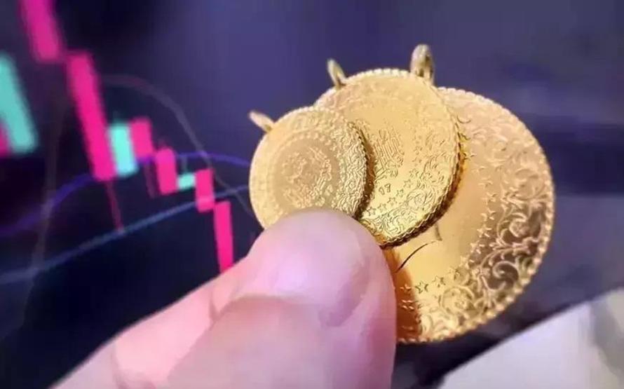 6 ARALIK 2025 CANLI ALTIN FİYATLARI: Gram Altın Ne Kadar Çeyrek Altın, Yarım Altın, Cumhuriyet Altını Ne Kadar İslam Memişten 2026 yorumu: Altın, Bitcoin, asgari ücret...