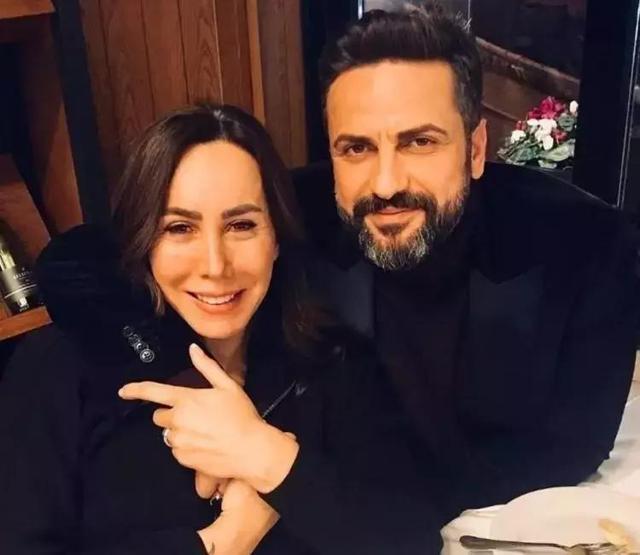 8 Yıllık Evliliğini Noktalayan Asena Boşanma Nedenini Açıkladı Asker Arkadaşı Gibi Olduk