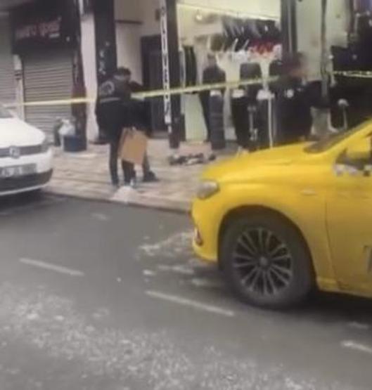 İstanbulda park yeri kavgası can aldı: 1 ölü