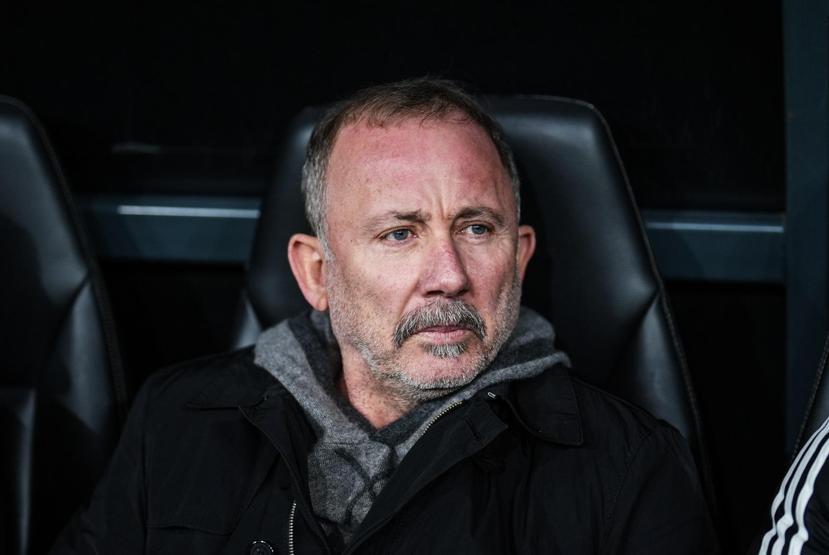 Evinde bir kez daha puan kaybeden Beşiktaşa eleştiri: Tam Rafa Silvanın maçıydı