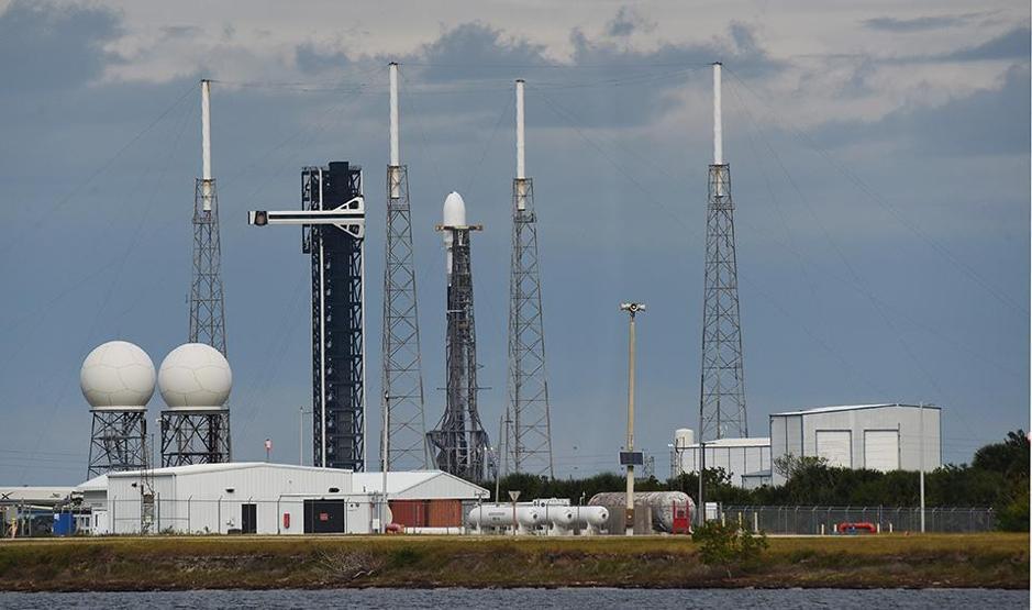 SpaceX, NROnun gizli yükünü Falcon 9 ile uzaya fırlattı