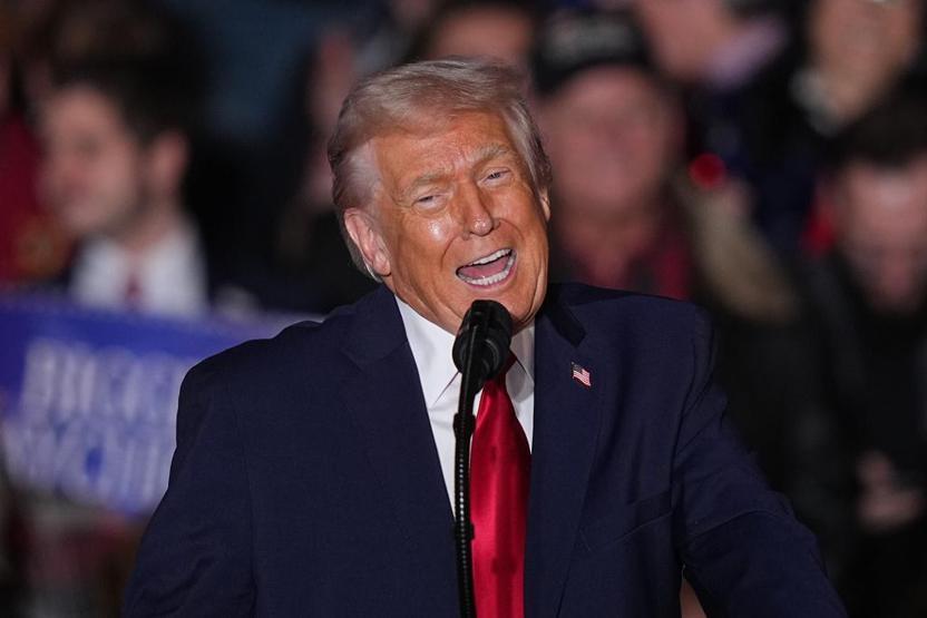 Trump’ın sağlık durumu yine gündemde: Günlerdir sağ elinde yara bandıyla geziyor