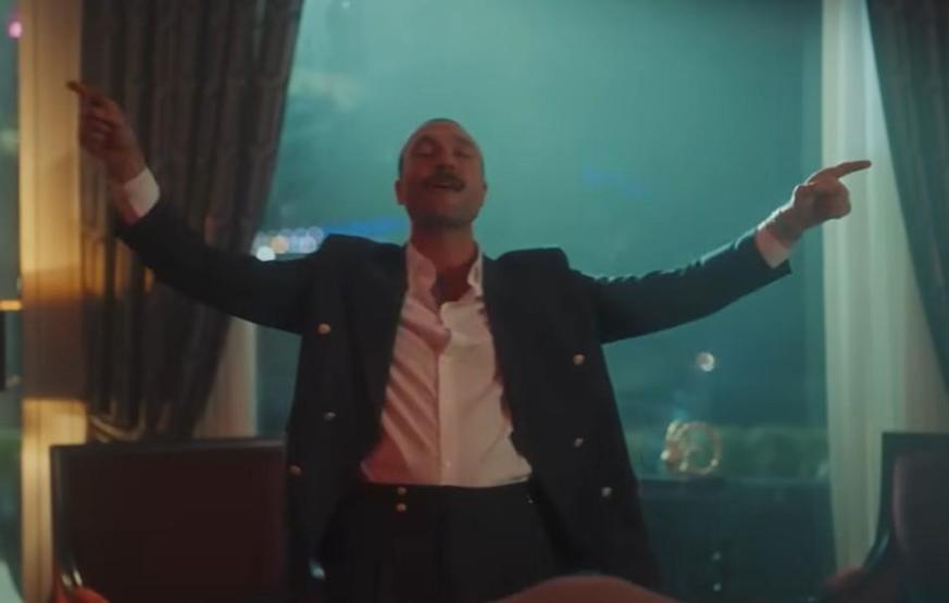 KADİR BABA DANS ETTİ, ORTALIK YIKILDI AKIMA MİLYONLAR KATILDI