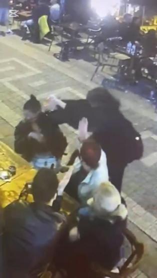 Kadıköyde kadının üzerine yanıcı madde dökmüştü Sanık için istenen ceza belli oldu