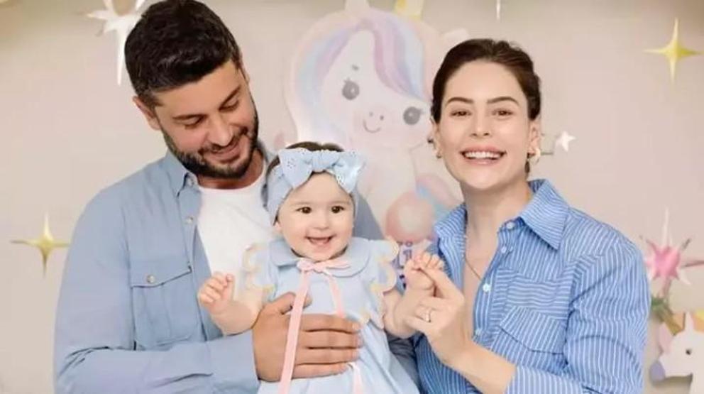 Boşanma İddialarına Aşk Dolu Yanıt: Ünlü Çift Berk Oktay ve Yıldız Çağrı Atiksoydan Yeni Paylaşım