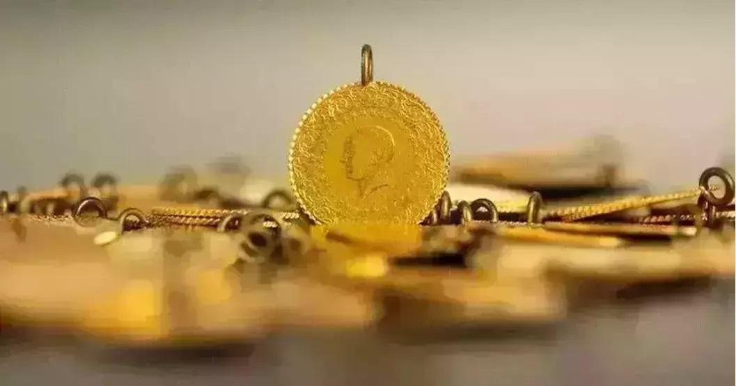 12 ARALIK 2025 CANLI ALTIN FİYATLARI: Gram Altın Ne Kadar Çeyrek Altın, Yarım Altın, Cumhuriyet Altını Ne Kadar İslam Memiş’ten 2026 uyarısı: O rakamı görecek