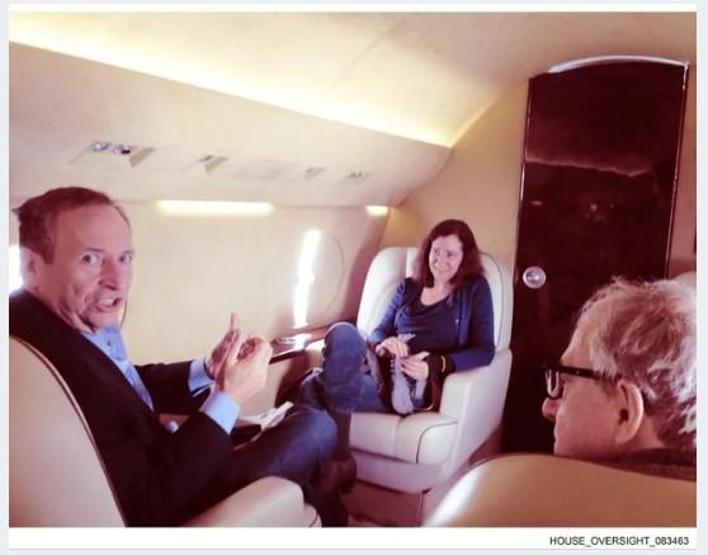 Epsteinin albümünden yeni fotoğraflar çıktı Donald Trump, Bill Clinton, Bill Gates...