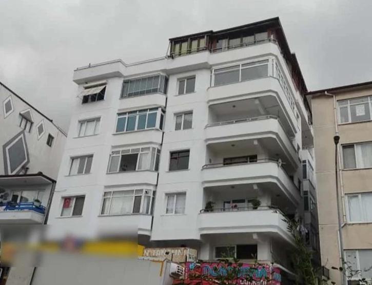 KAZA DEĞİL CİNAYET Güllünün Kızı Tuğyan Ülkem Tutuklandı Oscarlık Bir Oyunculuk Bu