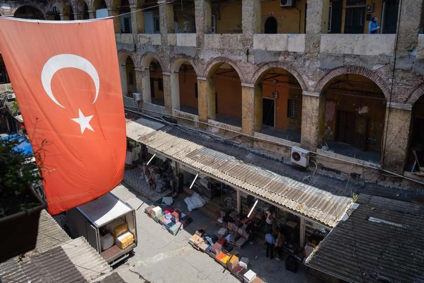 Kübra Ünlü Yazdı... Eşref Tekinin Mekanı Büyük Yeni Han