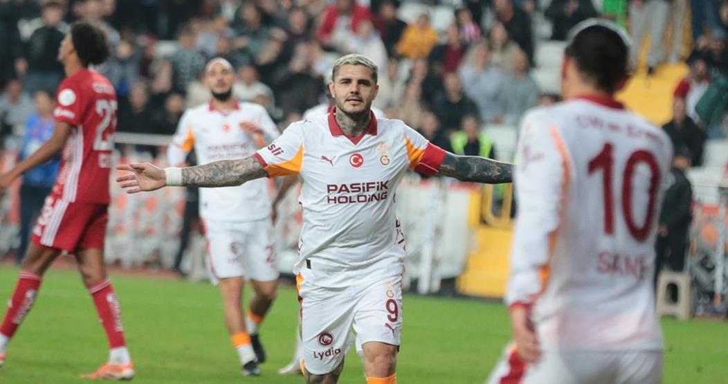 Galatasarayın Antalyaspor galibiyetinde Icardi övgüsü: Osimhen yoksa, ben buradayım dedi