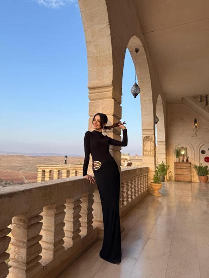 Albora Konağında Siyah Zarafet: Mardinli Güzel Yarim