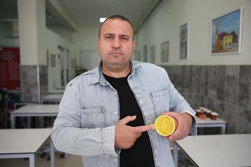 BAKTERİ ÜRETİYOR Her Mutfakta Var Çatlak Seramik Kap ve Kupalara Dikkat