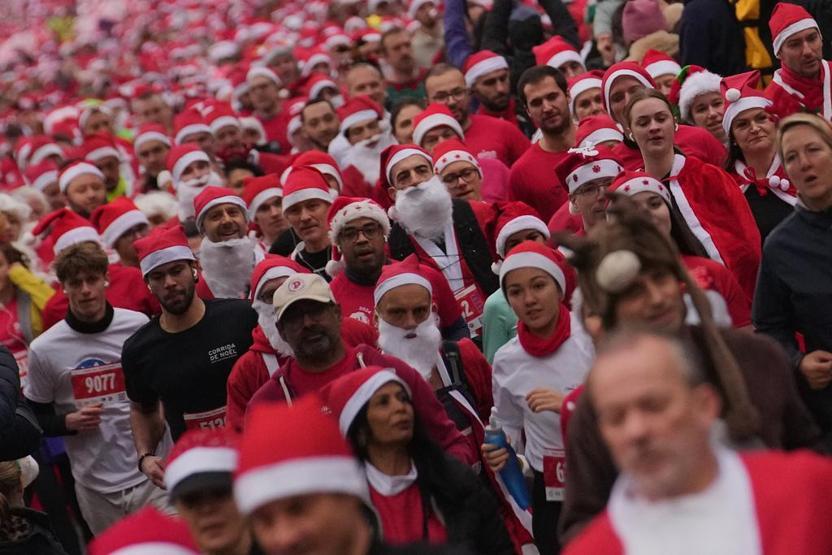 Fransa’da Noel Baba koşusu
