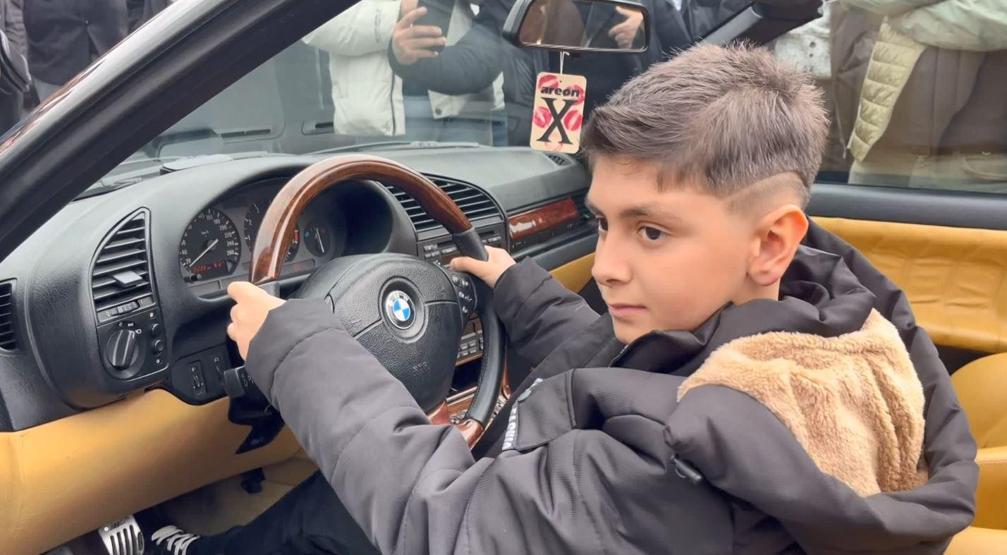 Otomobil tutkunu Himmet için yapılan çağrı karşılık buldu Yüzlerce araçlık konvoy yapıldı