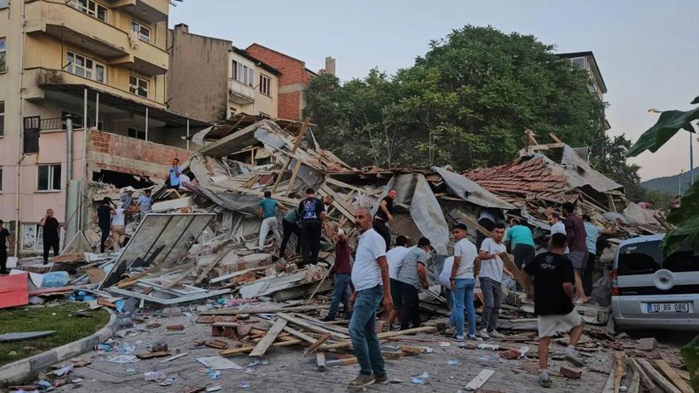TEHLİKE UZAK DEĞİL: Marmara, Ege, Akdeniz: Üç cepheden deprem baskısı Prof. Dr. Süleyman Pampal’dan kritik uyarı
