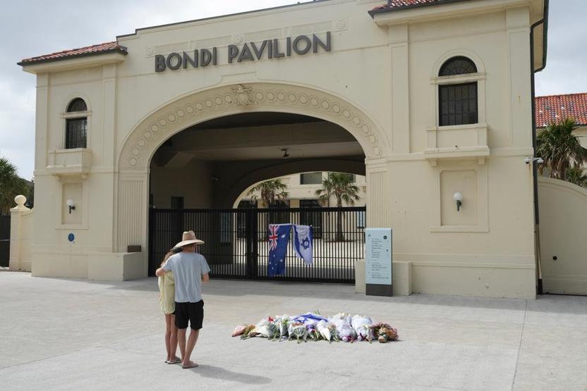 Avustralyada 15 kişinin öldüğü silahlı saldırı: Saldırganlar baba-oğul çıktı