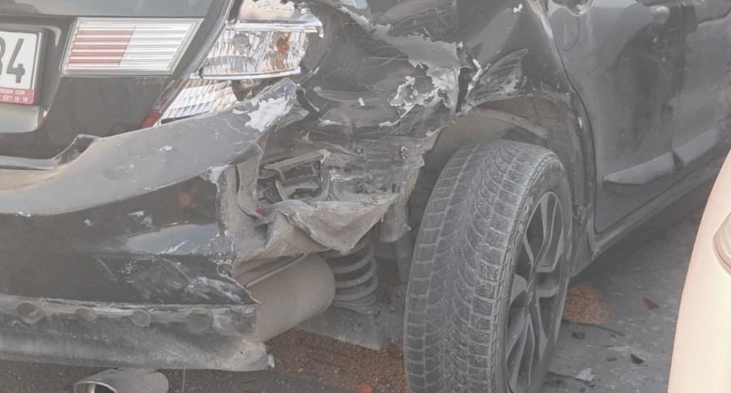 Arnavutköyde zincirleme kaza: 2 yaralı